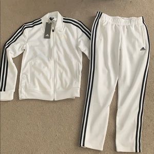 Woman’s Adidas tracksuit white xs brand new